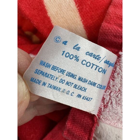 University of Wisconsin Bucky Badger Beach Towel Collegiate Cotton 30" x 60" - Picture 4 of 6